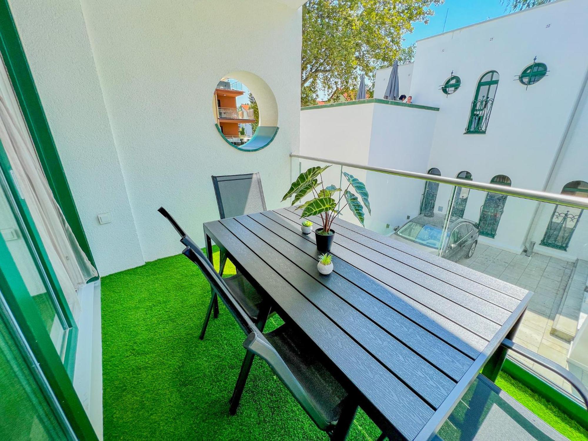 Villa Bauhaus Labi Garden Wellness Apartman Siófok Exterior foto